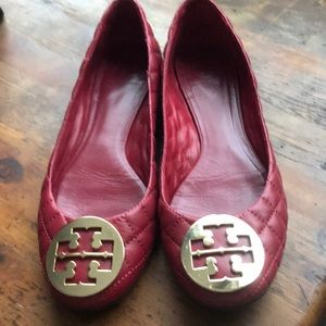 Tory Burch Quilted Leather Flats -EUC 9.5